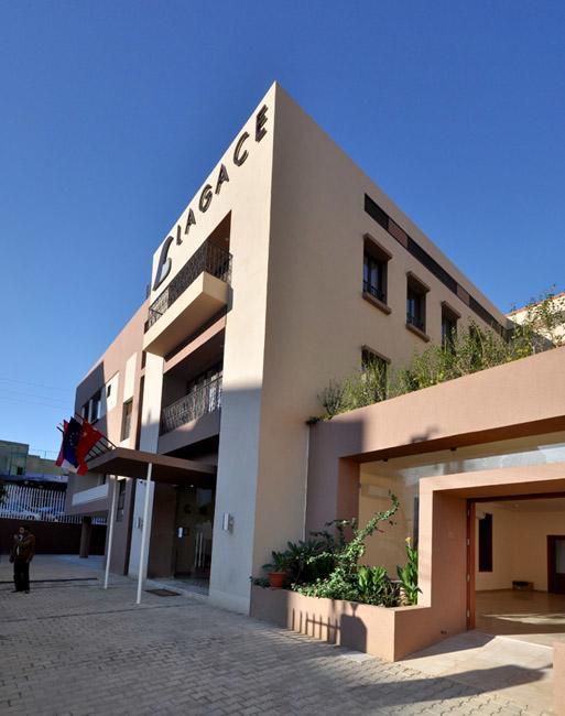Lagace Hotel Dżunija Zewnętrze zdjęcie